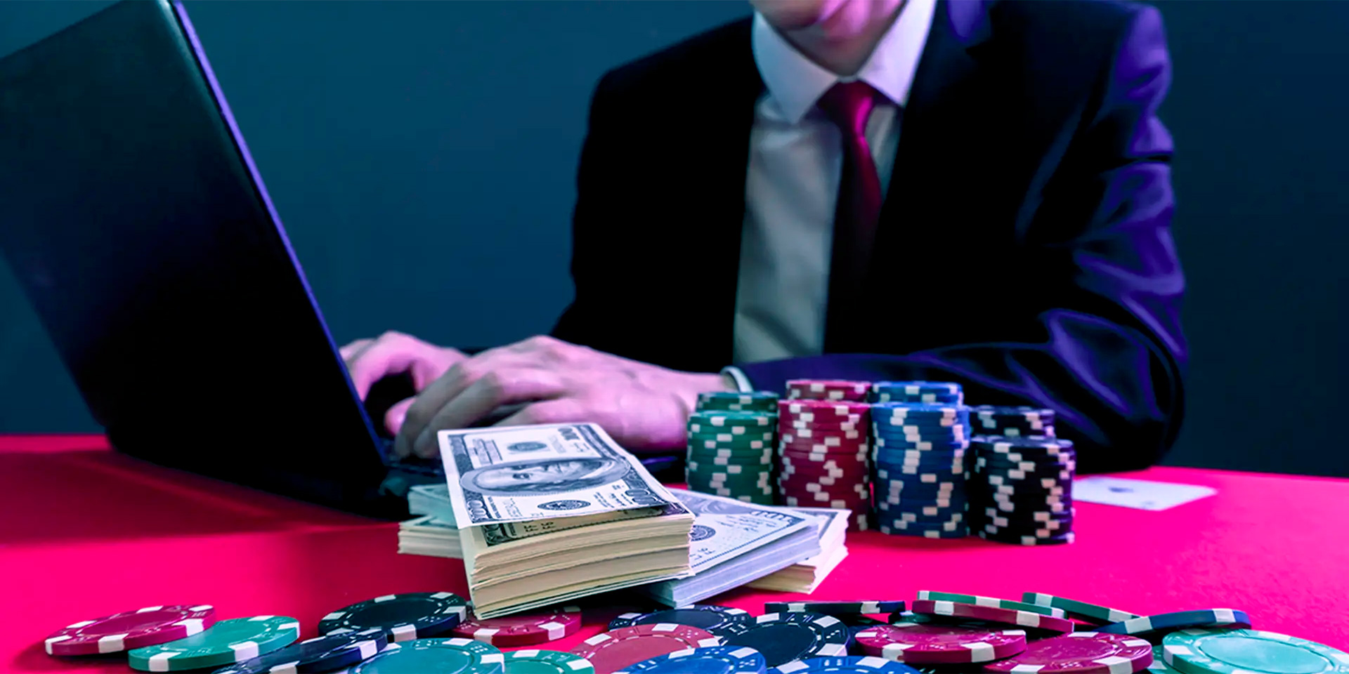 Professional online casino players